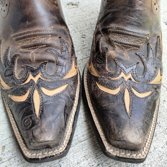 Ariat Dahlia Western Boot size 9. Style#10008780 - Picture 5 of 9